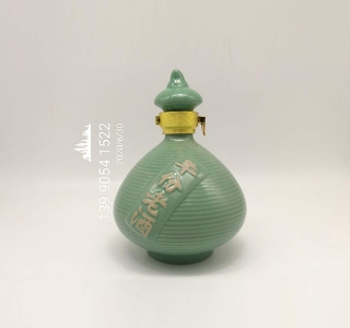 贵州陶瓷酒瓶